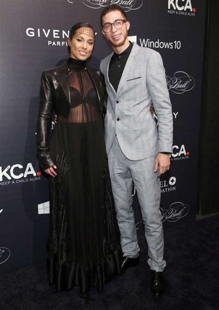 Alicia Keys Siblings: Cole Cooks Journey On Claim To Fame