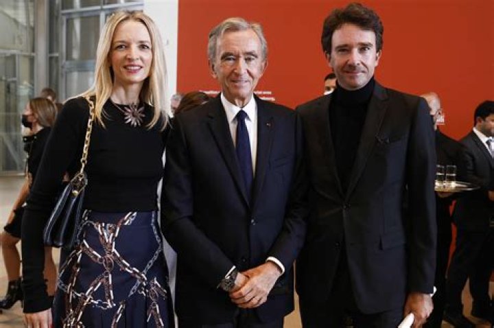 Bernard Arnault facts: Businessmans bio, net worth, age, wife, family