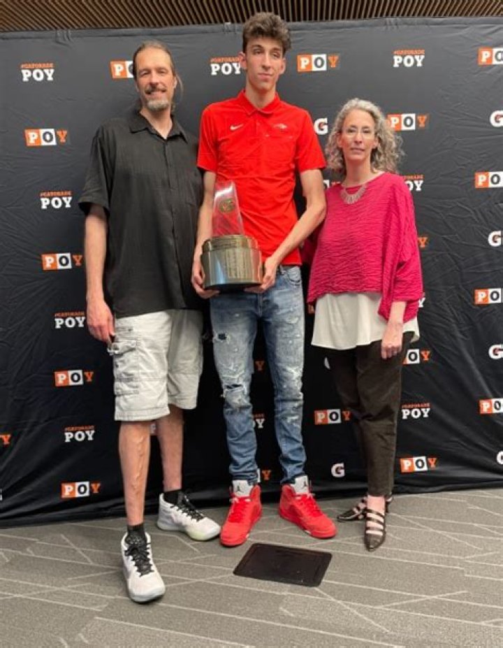 Chet Holmgren Parents: Meet Dave Holmgren And Sarah Harris
