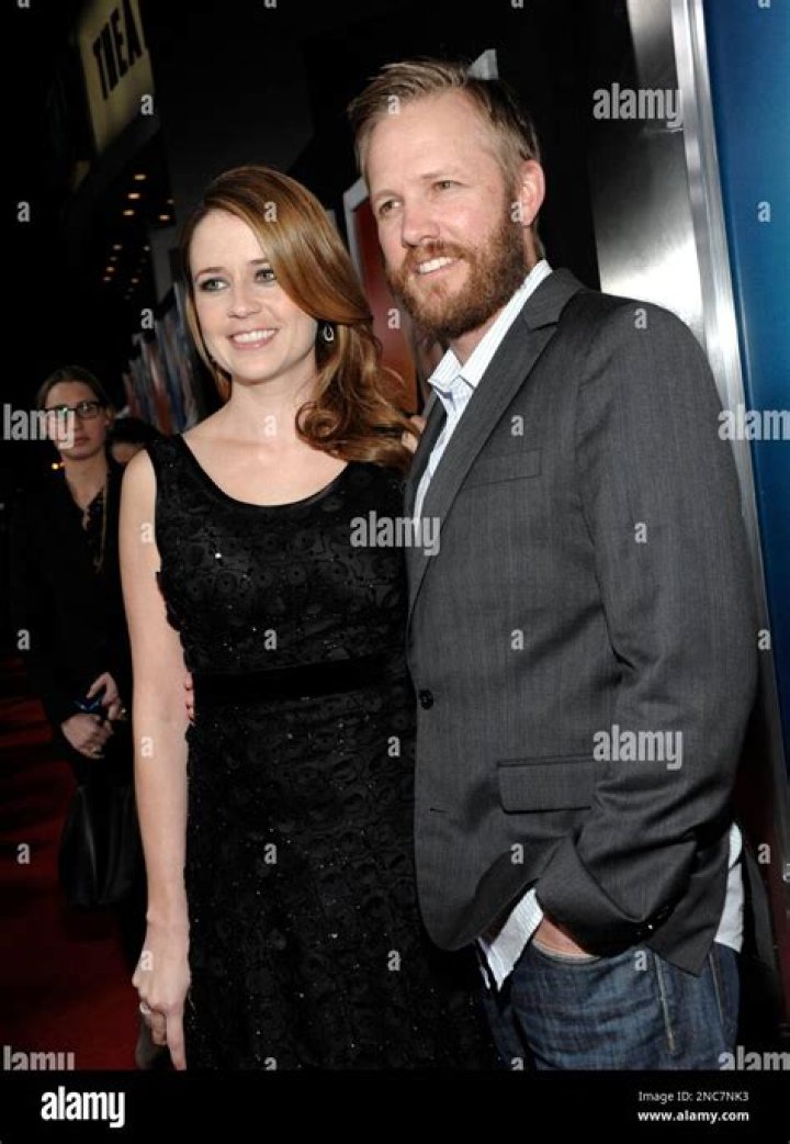 Everything You Need To Know About Jenna Fischer's Husband, Lee Kirk