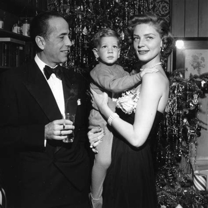 Is Andrea Bogart Related To Humphrey Bogart? Find More About The Actress