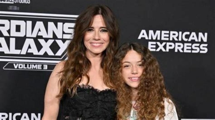 Lilah Rose Rodriguez Meet Linda Cardellini S