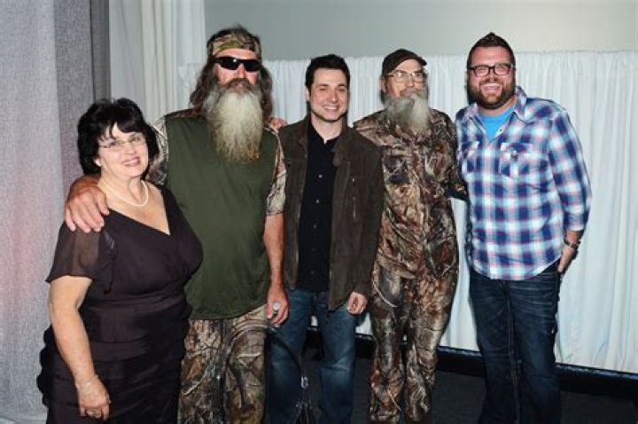 Phil And Kay Robertson: Uncovering Their Fascinating Journey