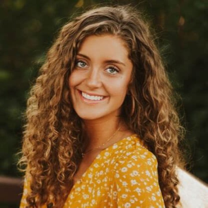 Sophia Hill Net Worth