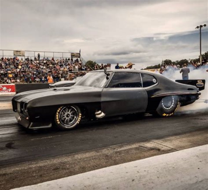 Street Outlaws' JJ Da Boss is worth a lot, but his wife is worth more as of 2022