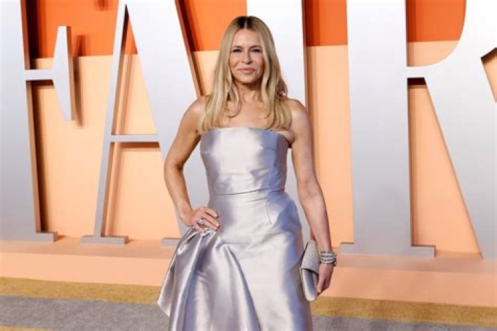 Unveiling Chelsea Handler's Height: Discoveries And Insights