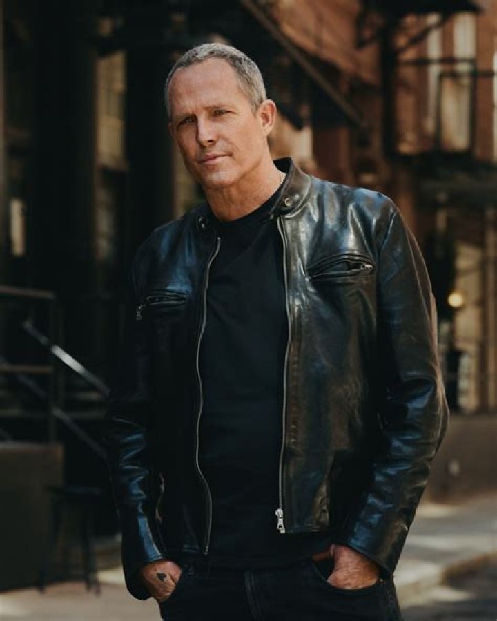 Unveiling Dean Winters' Children: Exclusive Insights And Revelations
