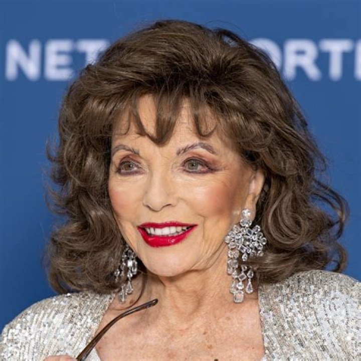 Unveiling The Enchanting Proportions Of Joan Vohs: A Timeless Icon