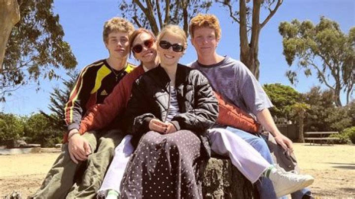 Unveiling The Extraordinary Journey Of Julia Roberts' Son: Henry Daniel Moder