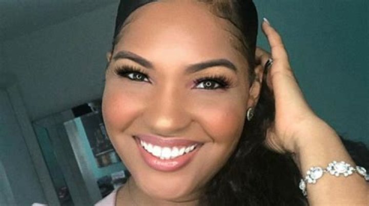 What is Deleesa from The Circles Instagram? Meet the Netflix star! Thu 6 May 2021 09:37 U