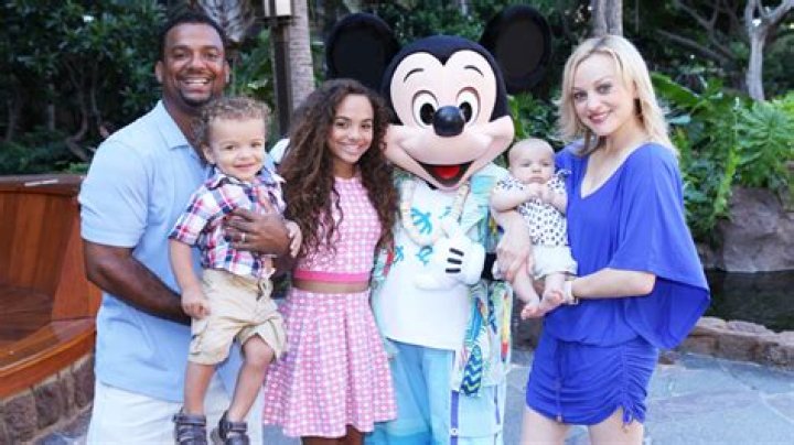 Who is Angela Unkrich, Alfonso Ribeiros wife? Bloggers Bio, age, kids, IG, net worth